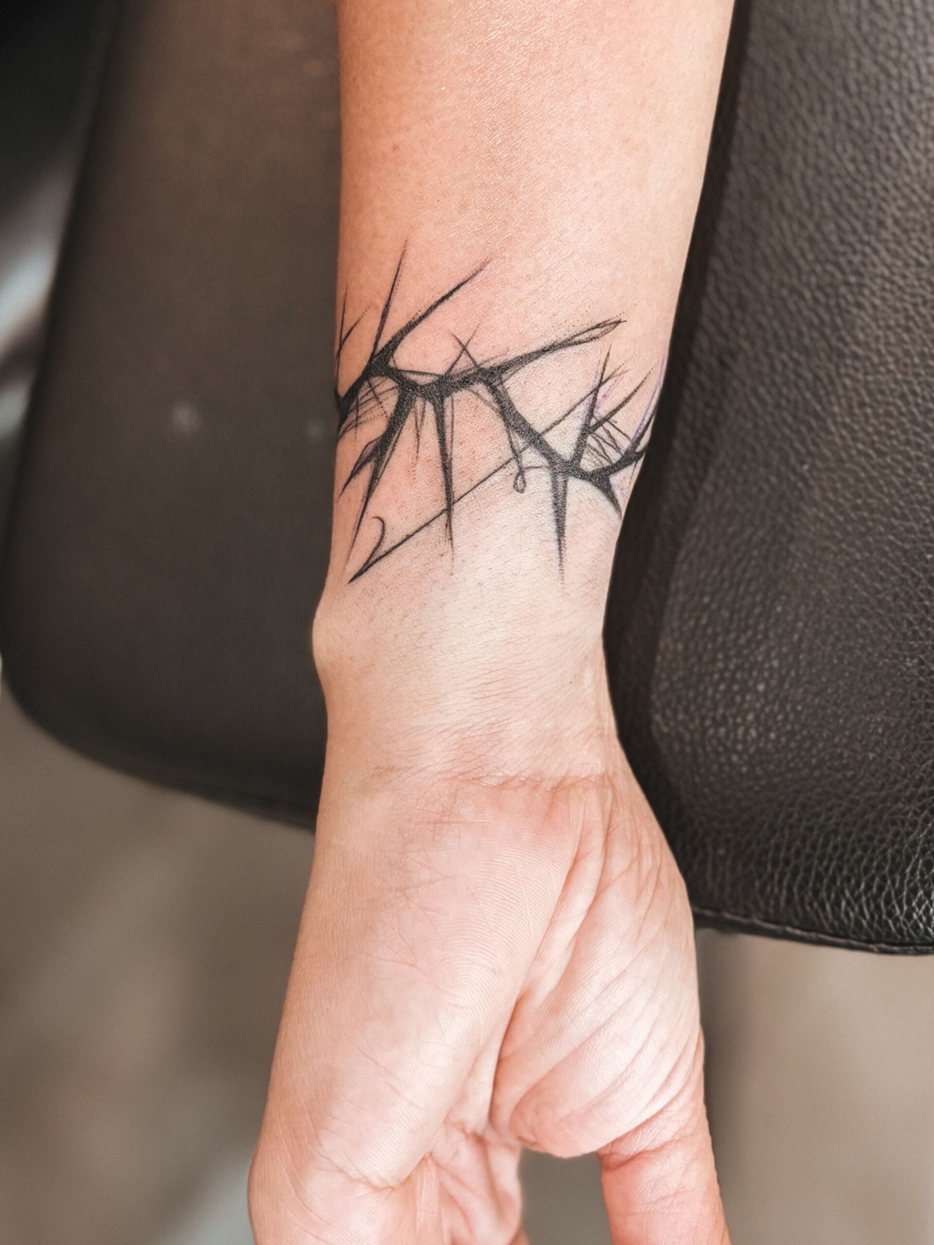 HyeR Beauty \u0026 Tattoo(Kuching) (@hyer_beautytattoo) · Kuching, image size:1920x2559